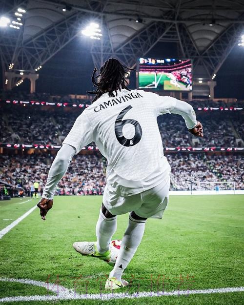 卡马文加进行单独训练 对阵马洛卡大概率继续缺战